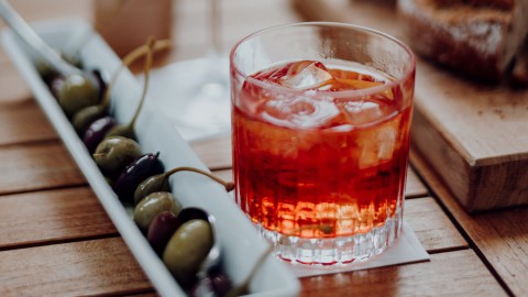 Maak zelf een heerlijke Negroni cocktail