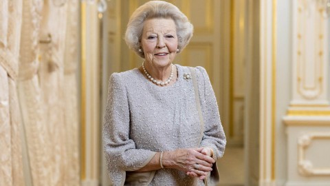 Prinses Beatrix bezoekt Curaçao