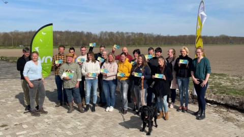 Provincie Flevoland 21 gastheren- en gastvrouwen rijker