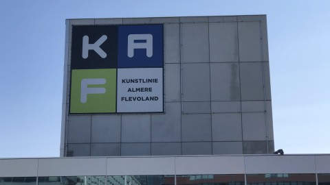 Gemeente keurt werk van Akwasi in KAF goed