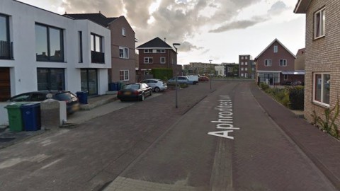 Oplossing parkeeroverlast Aphroditestraat in Poort