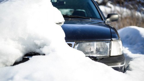 Sneeuw zorgt voor diverse strooiacties; code geel blijft gelden