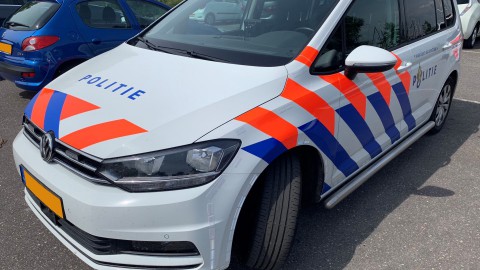 Politie biedt zichzelf te huur aan