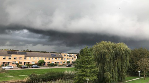 Stapelwolken zon en enkele buien