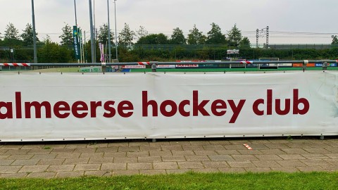 Almeerse hockeyheren geen partij voor koploper Bloemendaal