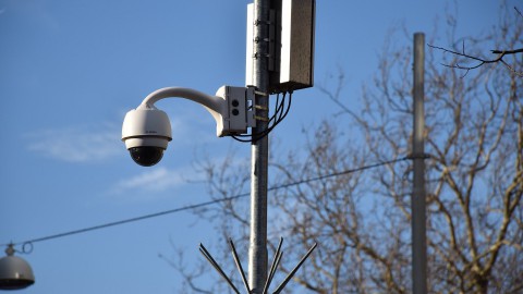 Voorstel: minder cameratoezicht in Almere Buiten